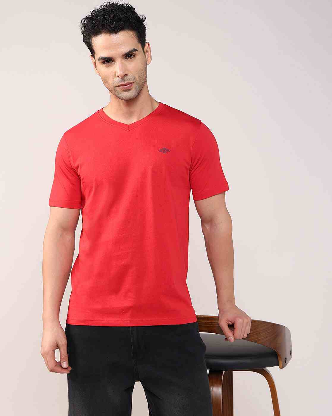 Lee Cooper | Men Regular Fit V-Neck T-Shirt|0