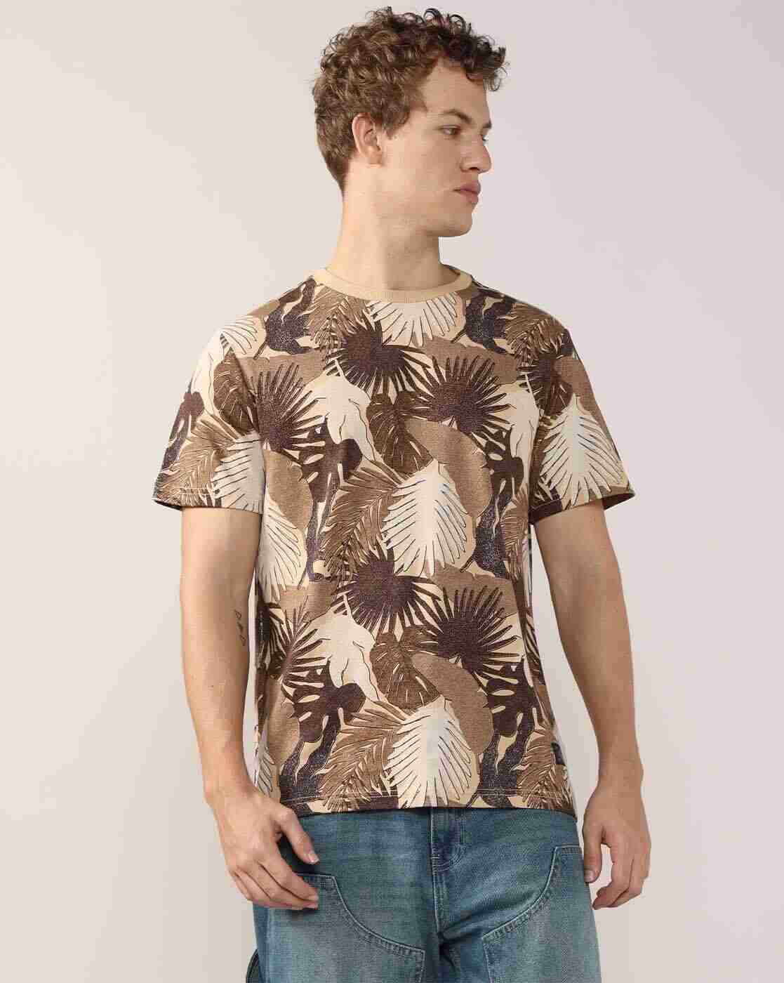 Lee Cooper | Men Leaf Print Relaxed Fit Crew-Neck T-Shirt|1