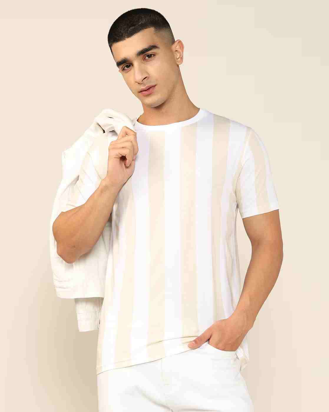 Men Vertical Striped Regular Fit Crew-Neck T-Shirt