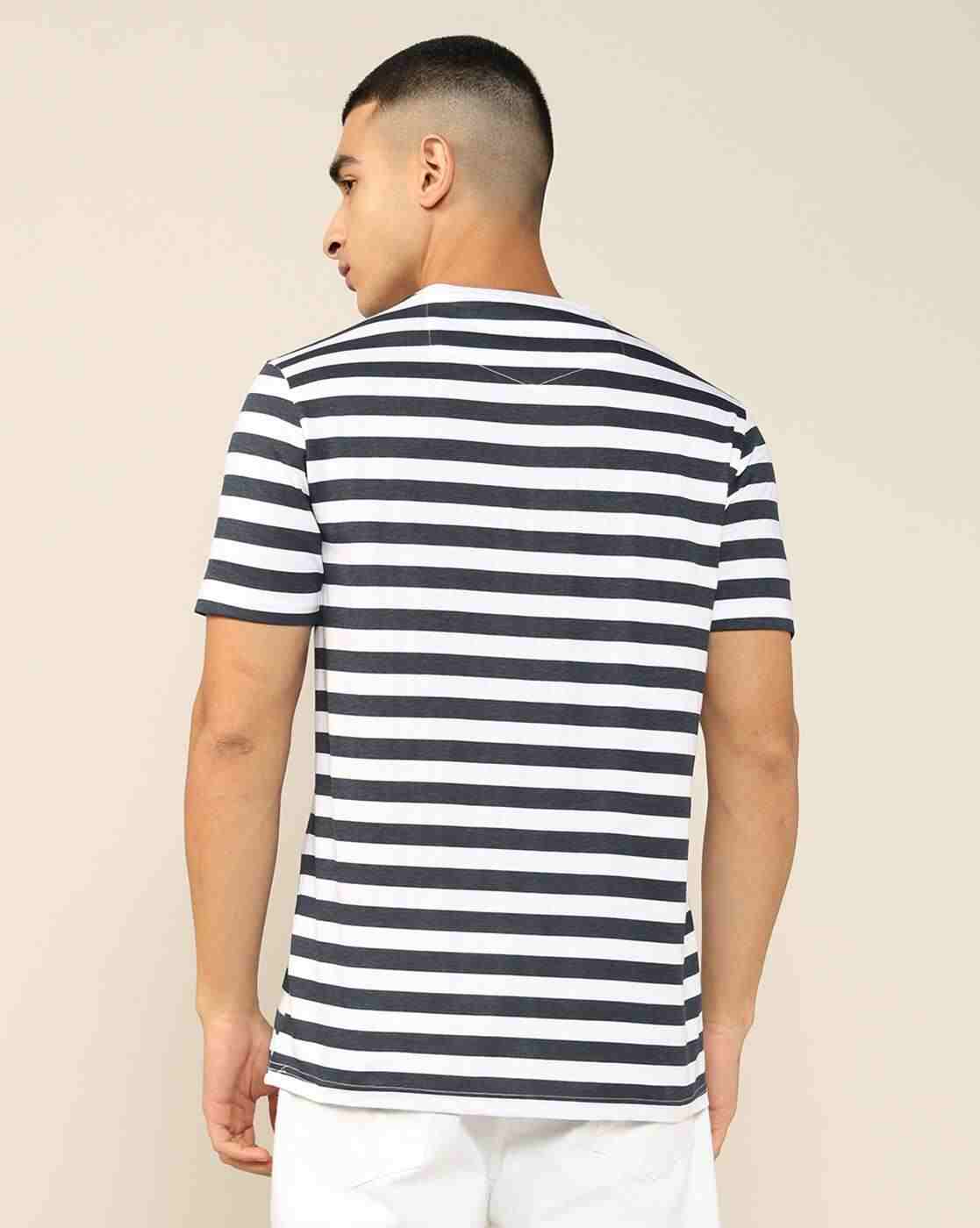 Lee Cooper | Men Horizontal Striped Regular Fit Crew-Neck T-Shirt|2