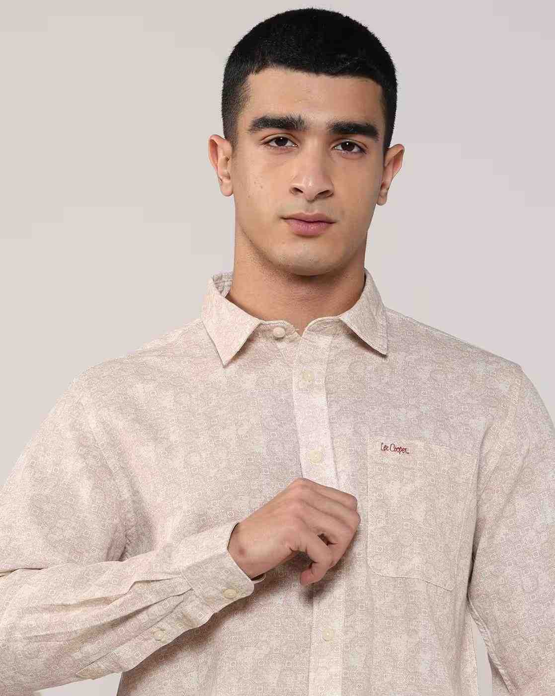 Lee Cooper | Men Floral Print Resort Fit Shirt with Patch Pocket|5