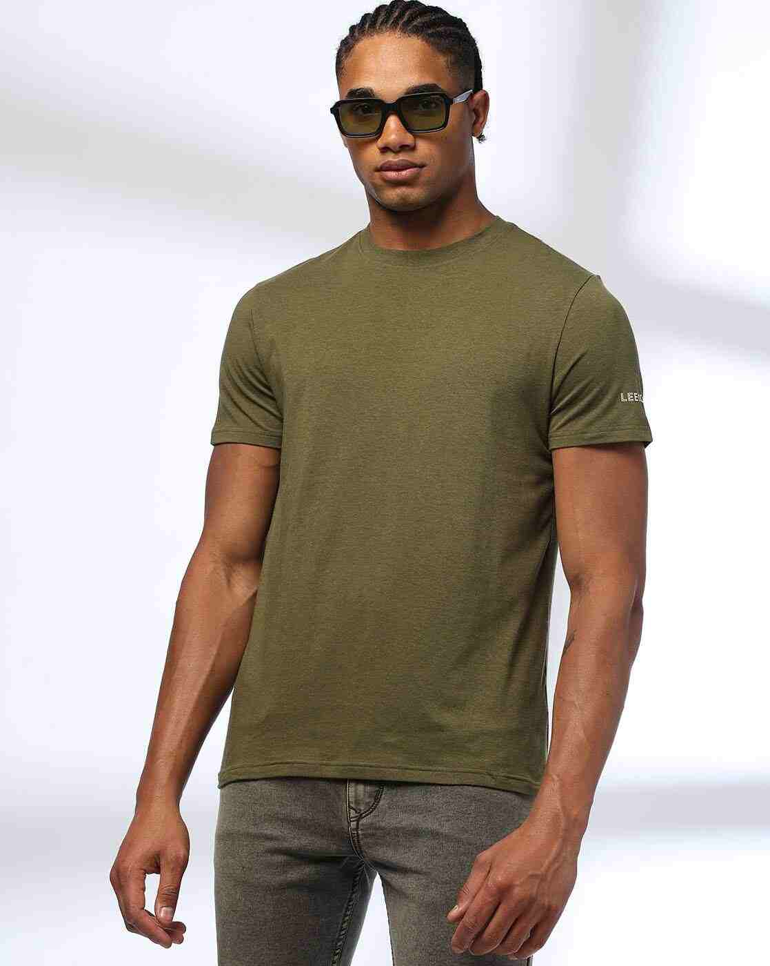 Men Relaxed Fit Crew-Neck T-Shirt with Brand Print