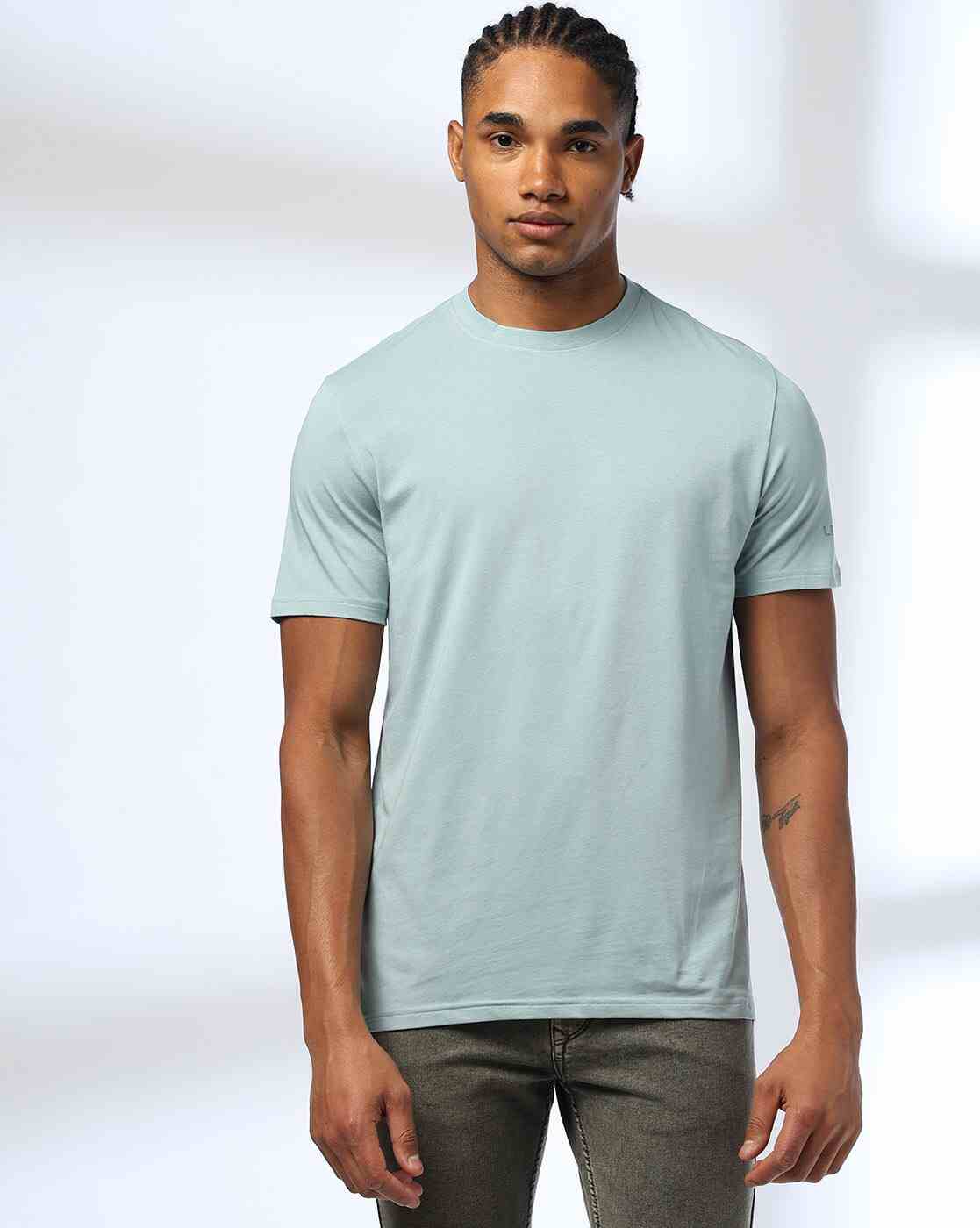Men Relaxed Fit Crew-Neck T-Shirt with Brand Print