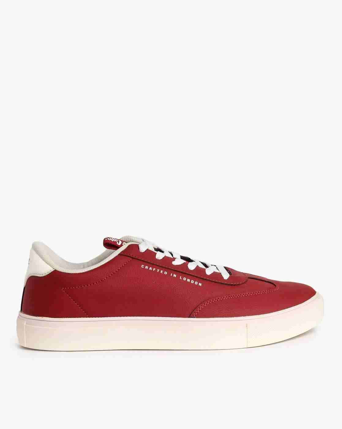 Men Lace-Up Sneakers