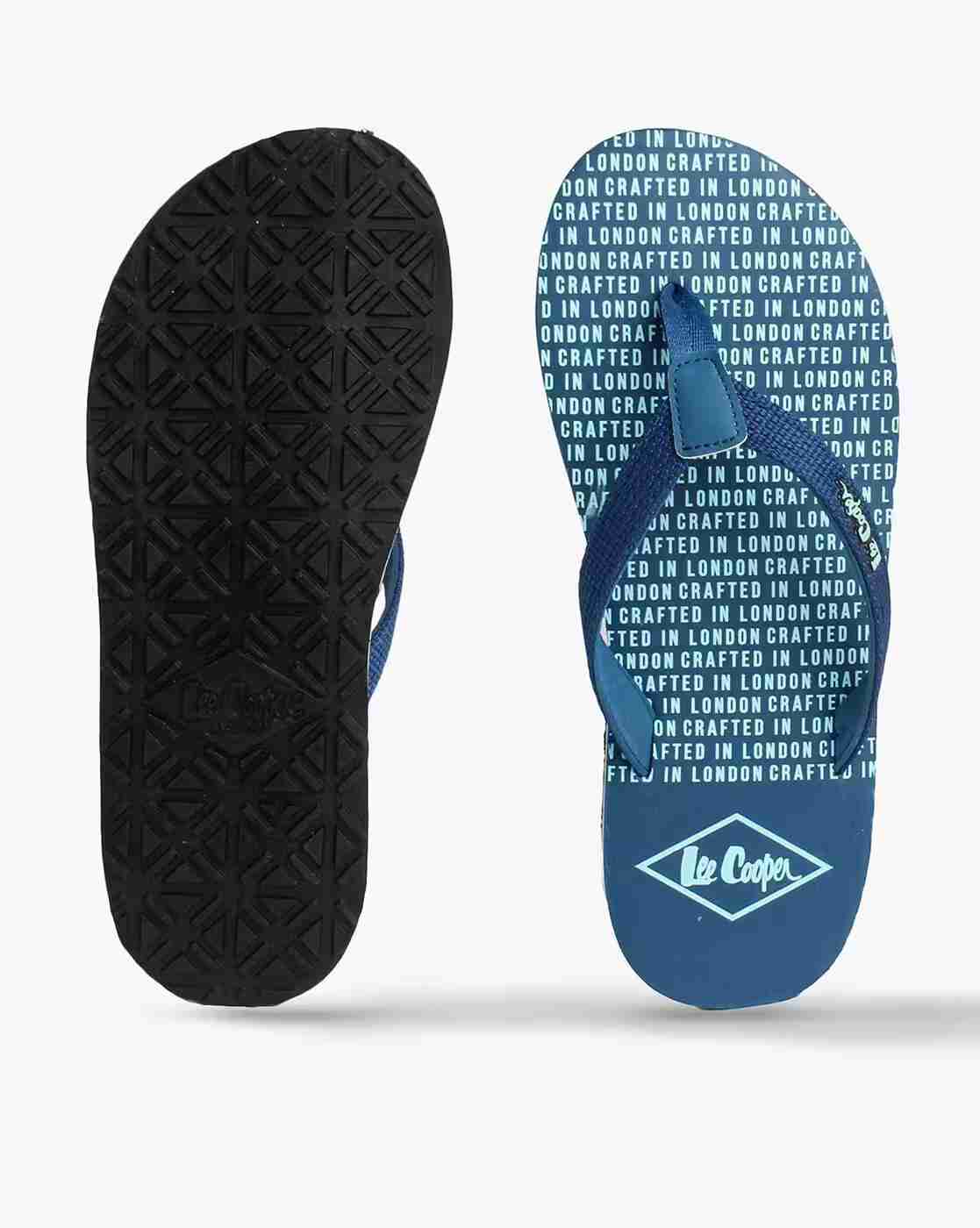 Lee Cooper | Men Thong-Strap Flip-Flops with Printed Footbed|3
