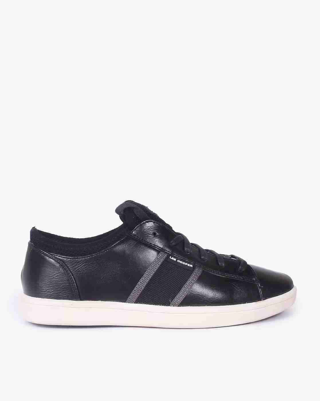 Men Low-Top Lace-Up Sneakers