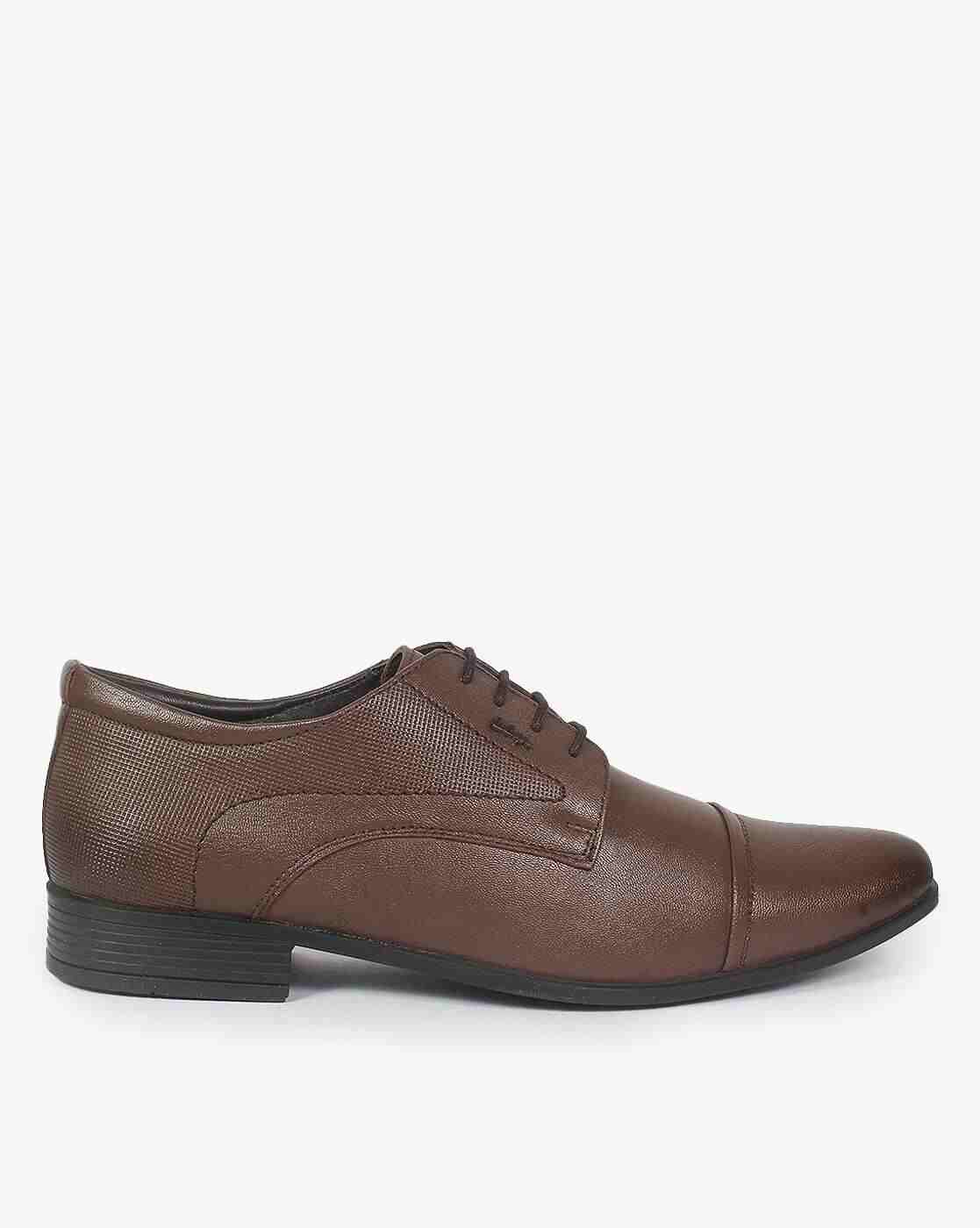 Men Lace-Up Derby Shoes