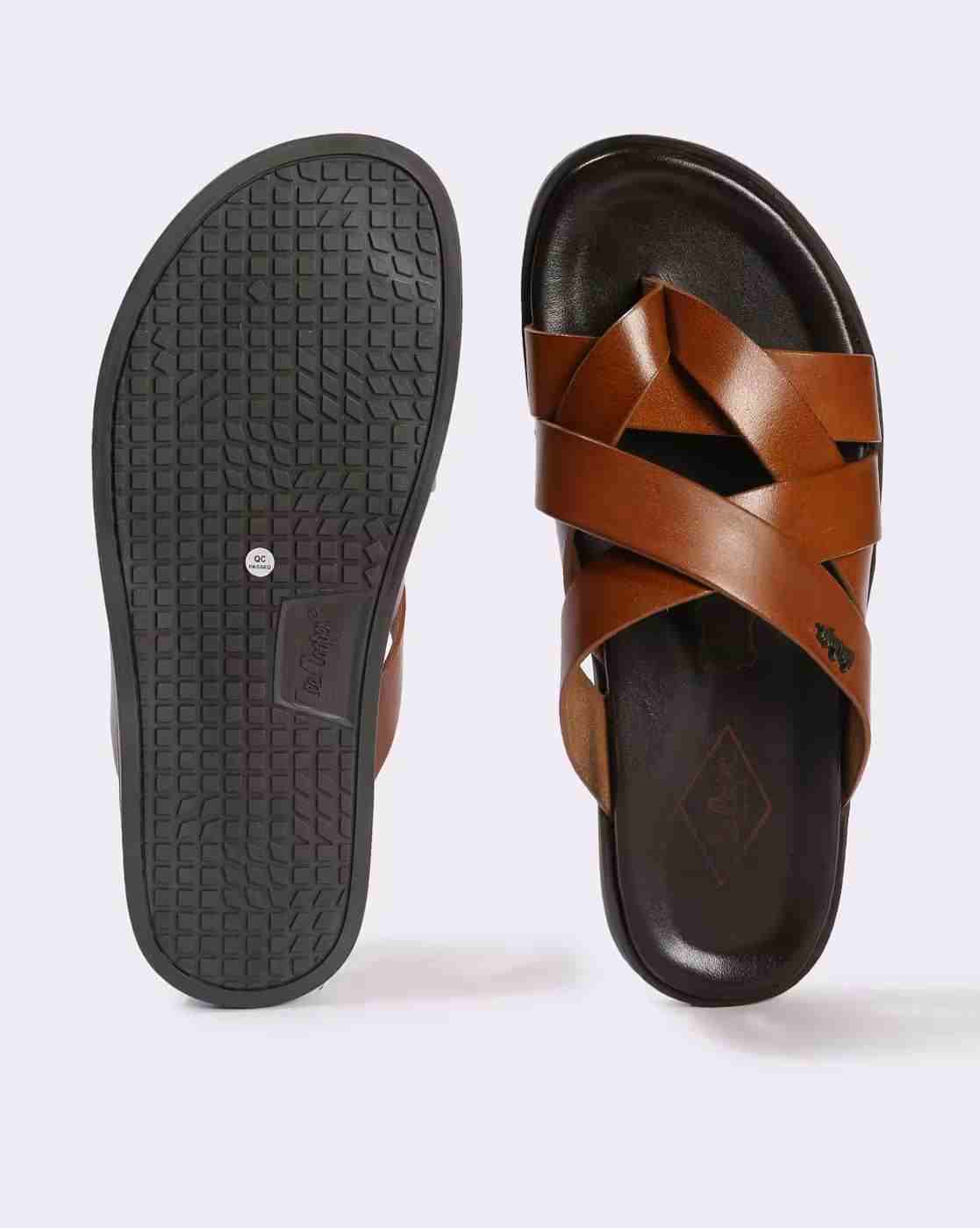 Lee Cooper | Men Criss-Cross Strappy Sandals|2