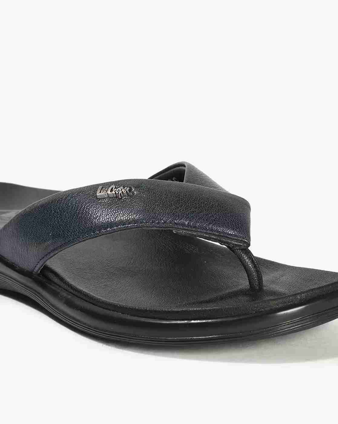 Lee Cooper | Men Thong-Strap Flip-Flops with Metal Accent|4