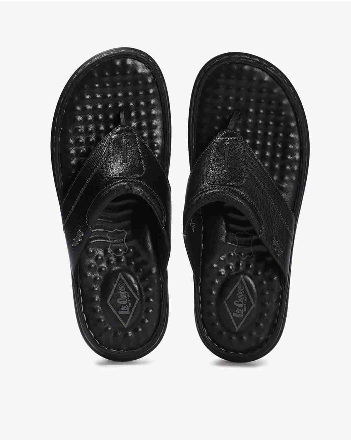 Men Thong-Strap Sandals with Textured Footbed