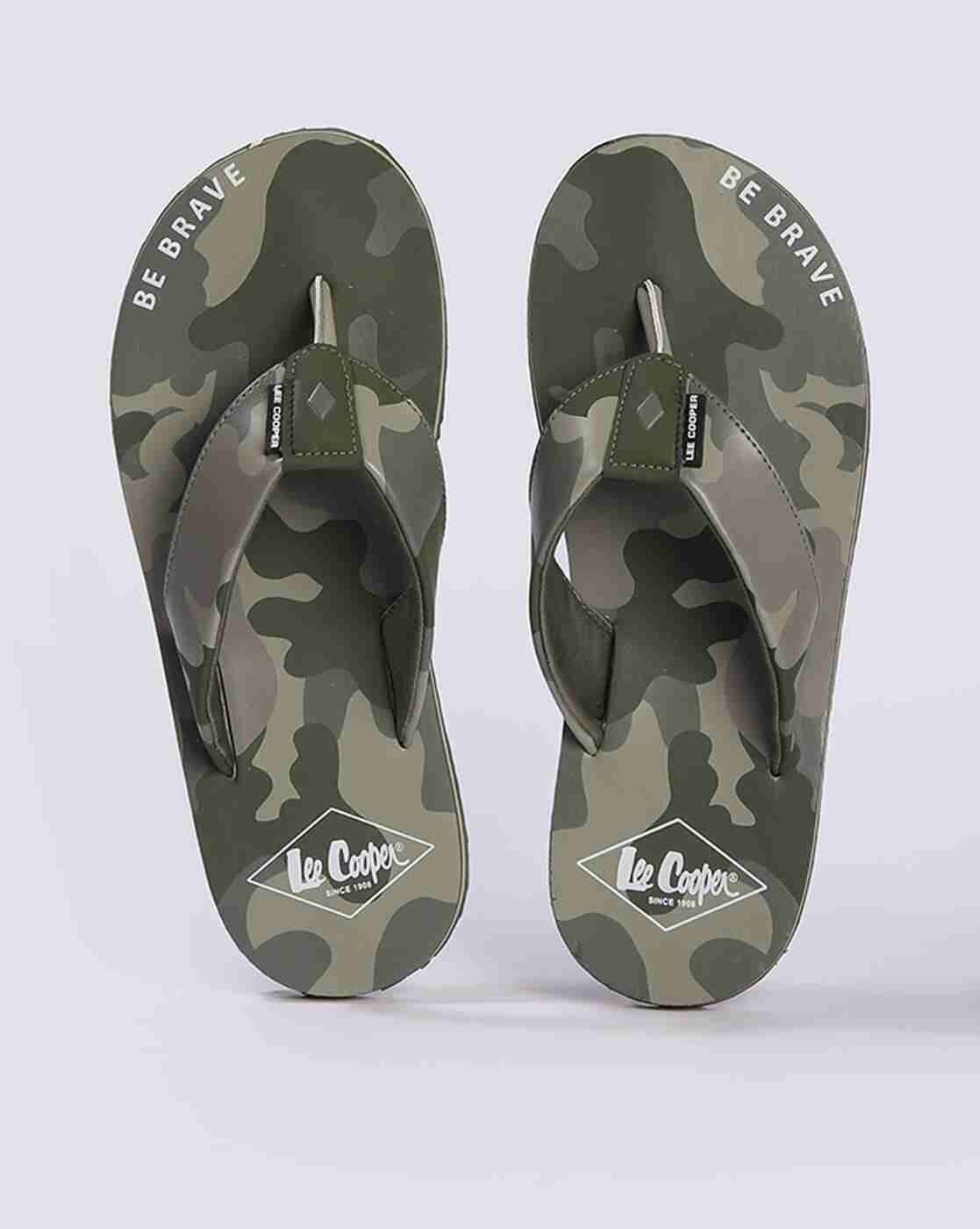 Men Camouflage Print Thong-Strap Slip-On Sandals