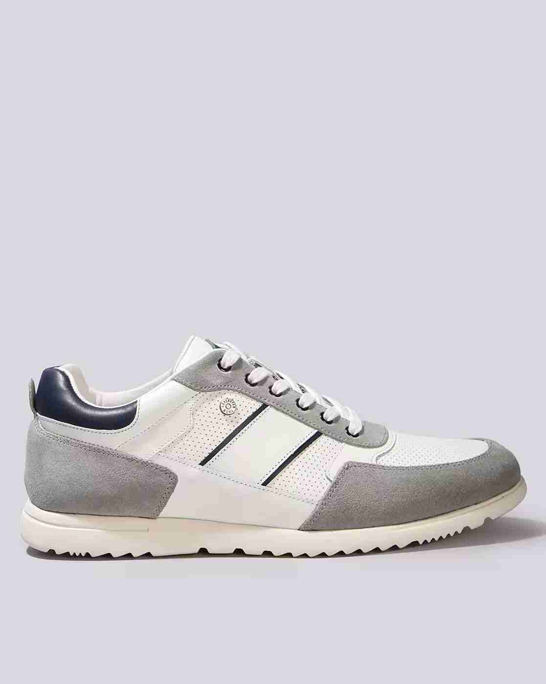Men Colourblock Low-Top Lace-Up Shoes