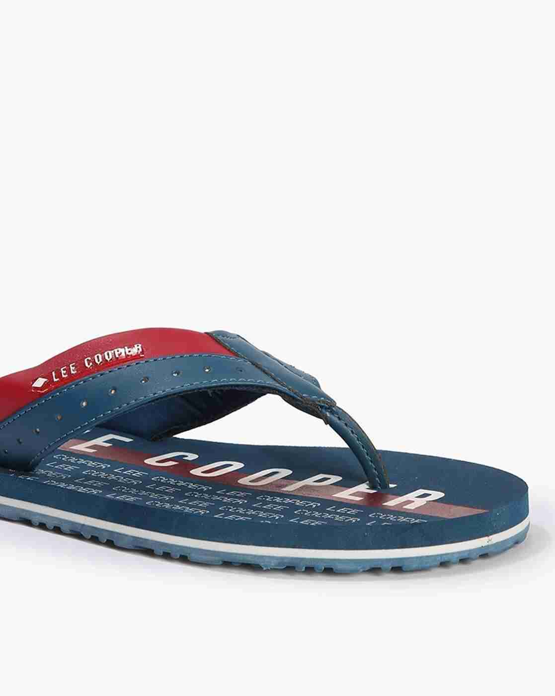 Lee Cooper | Men Thong-Strap Flip-Flops with Printed Footbed|4