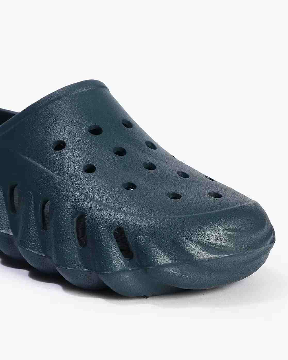 Lee Cooper | Men Perforated Slingback Clogs|5