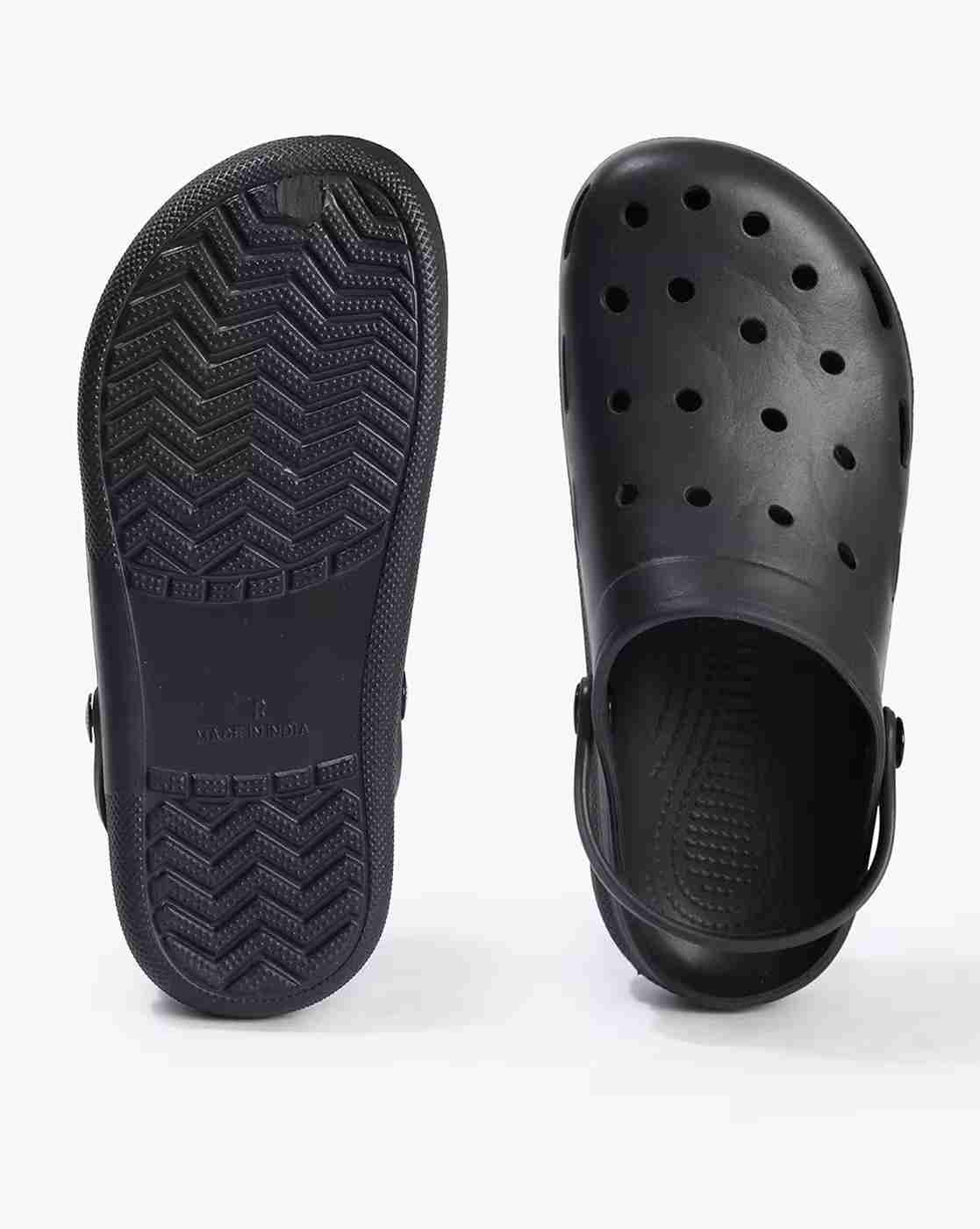 Lee Cooper | Men Perforated Slingback Clogs|3
