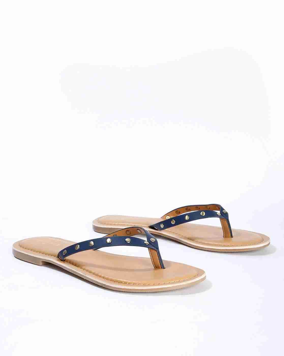 Lee Cooper | Thong-Strap Flat Sandals with Rivets|0