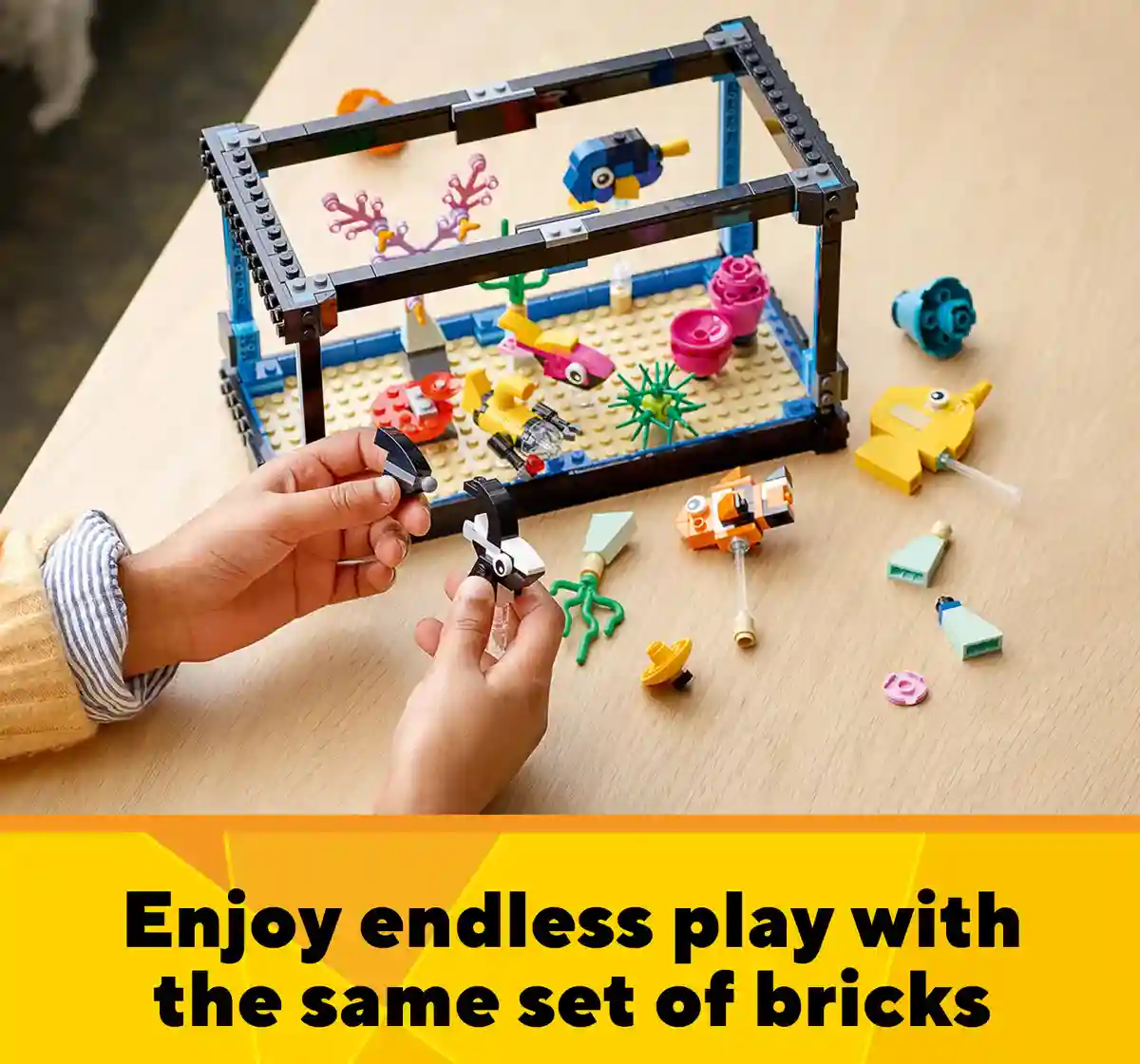 https://cdn.fynd.com/v2/falling-surf-7c8bb8/fyprod/wrkr/products/pictures/item/free/original/lego/31122/2/gVi1hHPpJfd-493173880-4_4602.webp