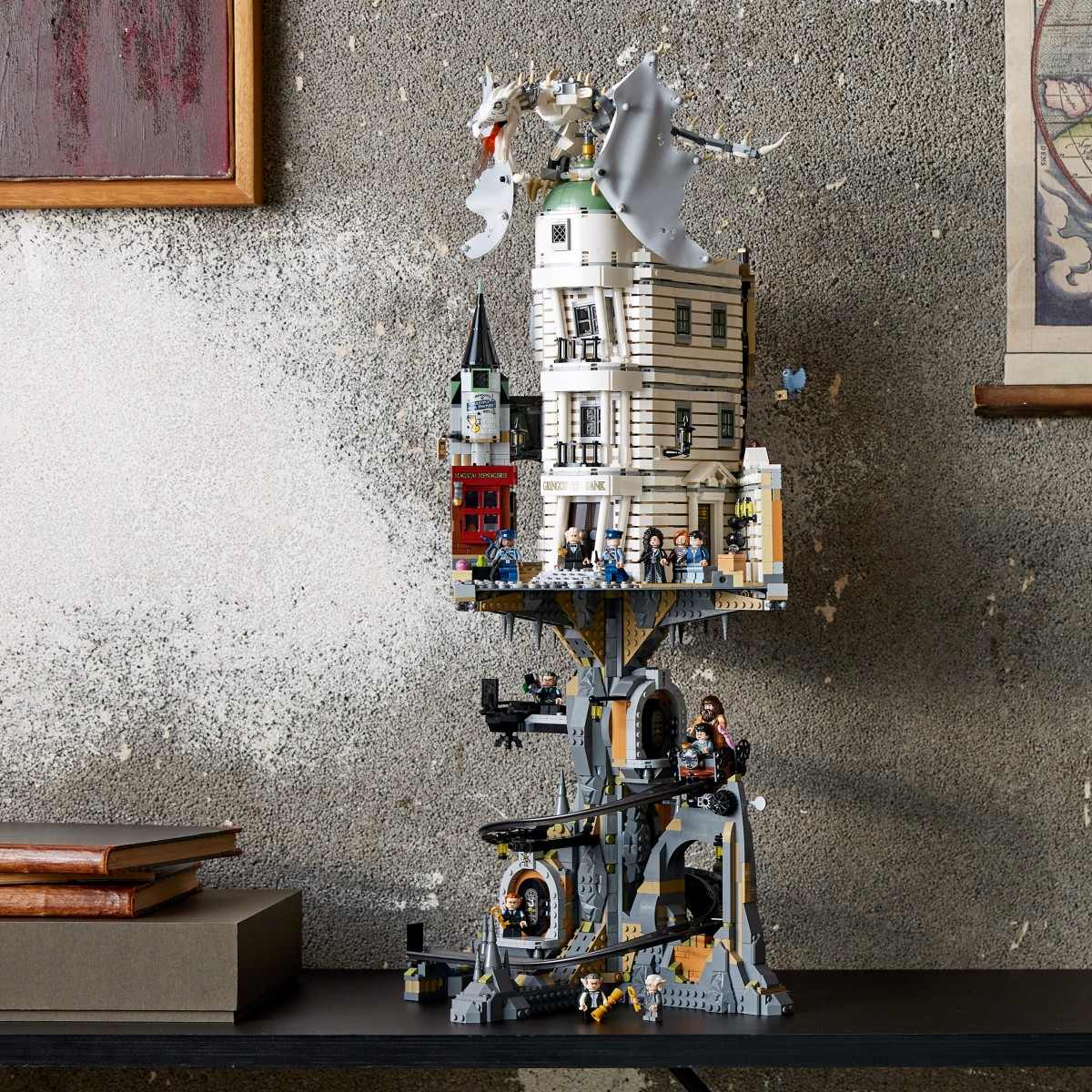 LEGO Harry Potter Gringotts Wizarding Bank – Collectors' Edition