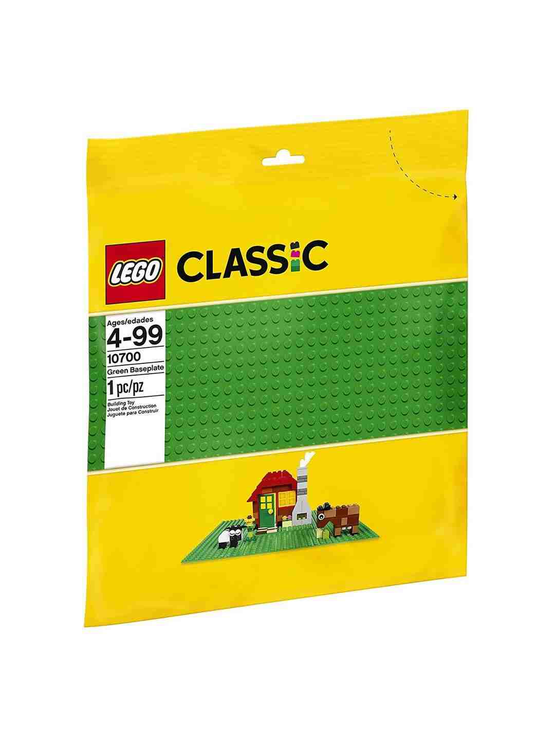 Lego Classic Baseplate Supplement 10700 (Multi Color) Blocks for Kids age 4Y+ (Green)