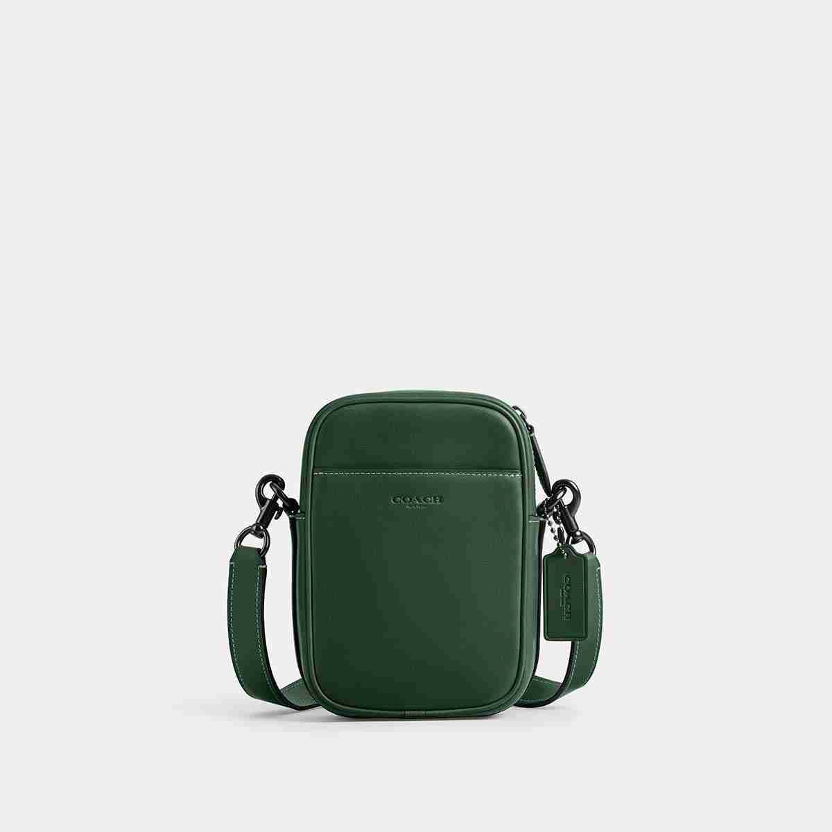 Hitch Crossbody