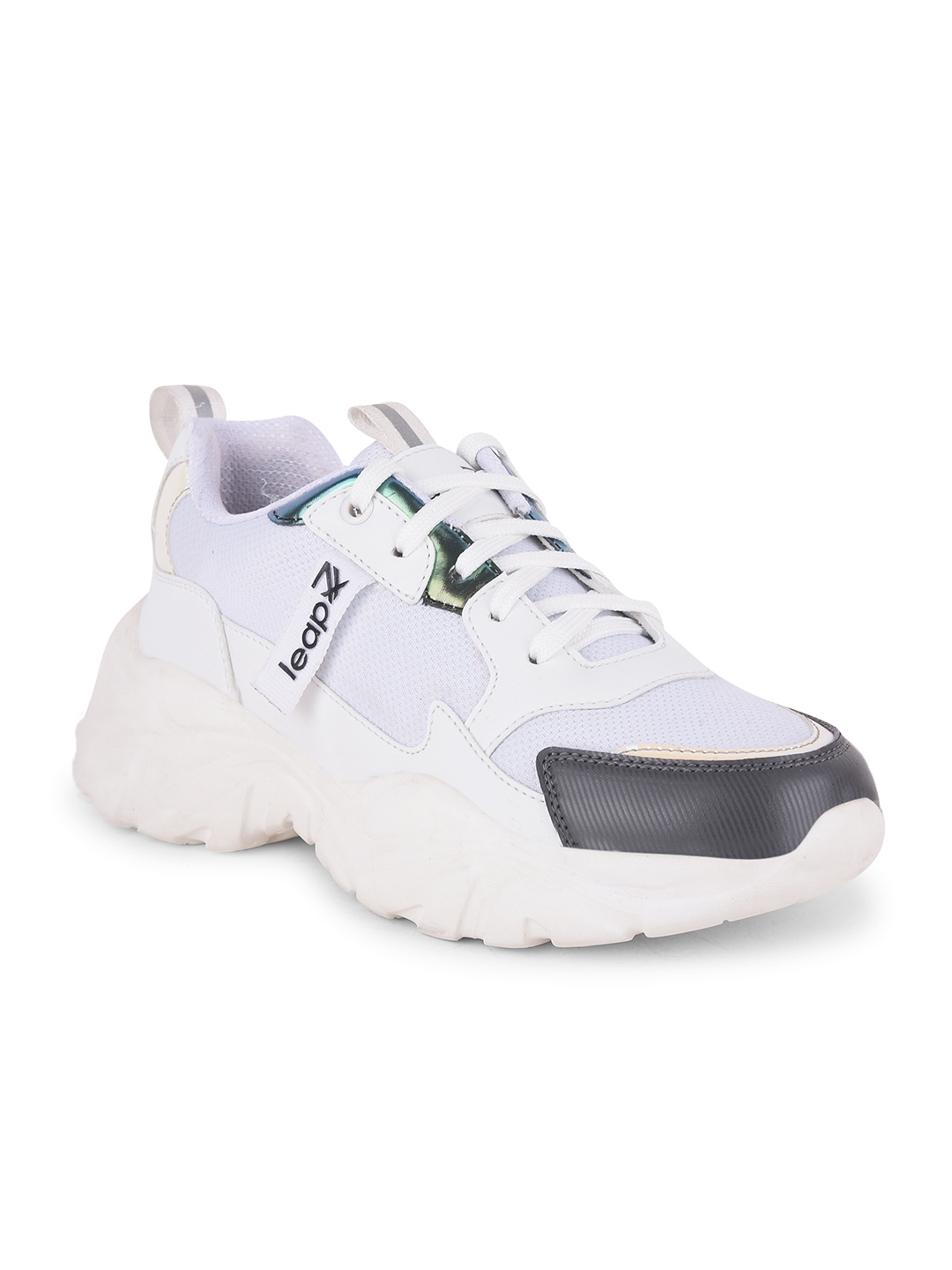 Women's LEAP7X White Solid Casual Lace up Shoes