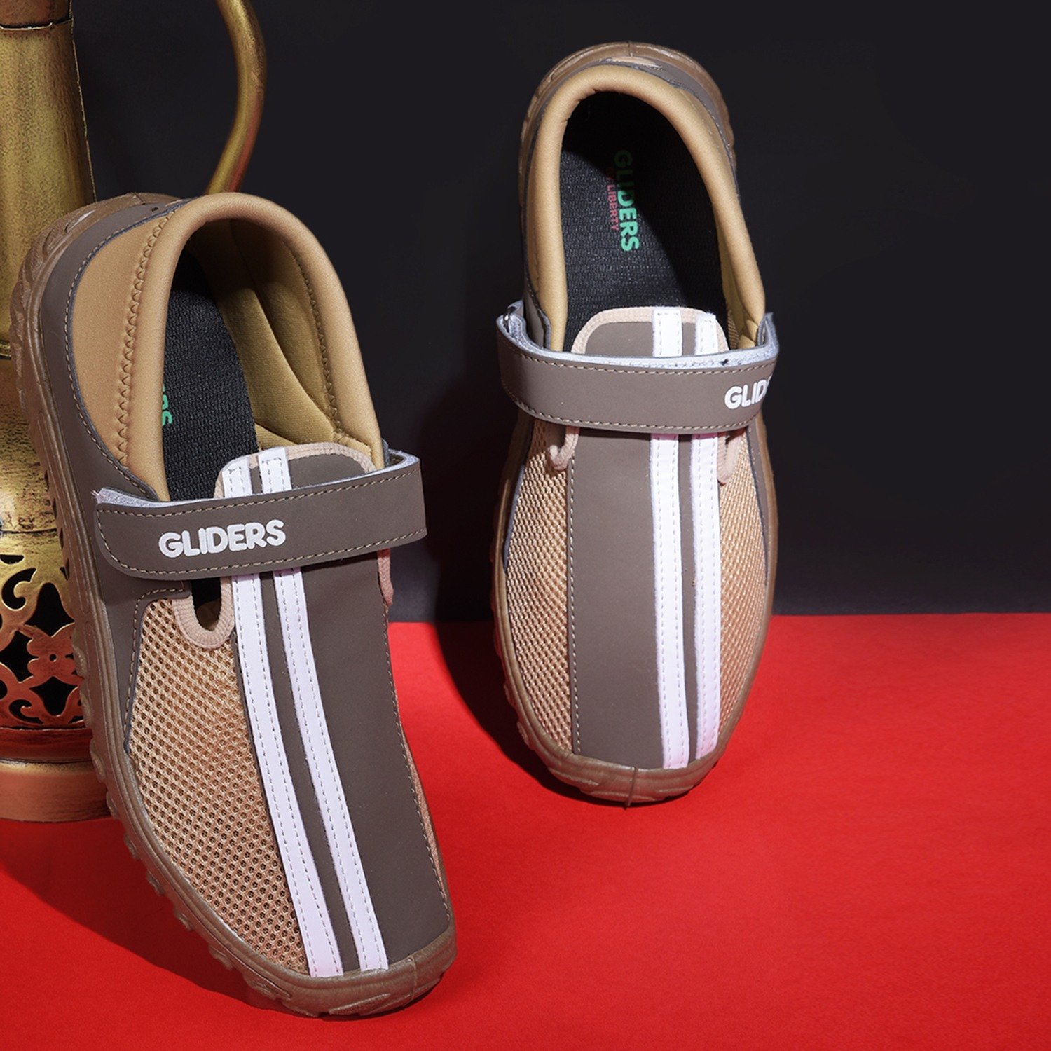 Gliders by Liberty Men s Beige Casual Shoes