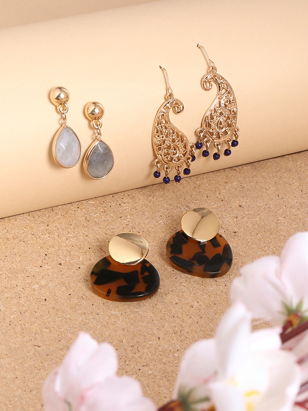 Lilly & sparkle | Lilly & Sparkle Combo Pack Of Tiger Acetate, Grey Drop Dangler & Paisley Shaped Earrings With Beads 0