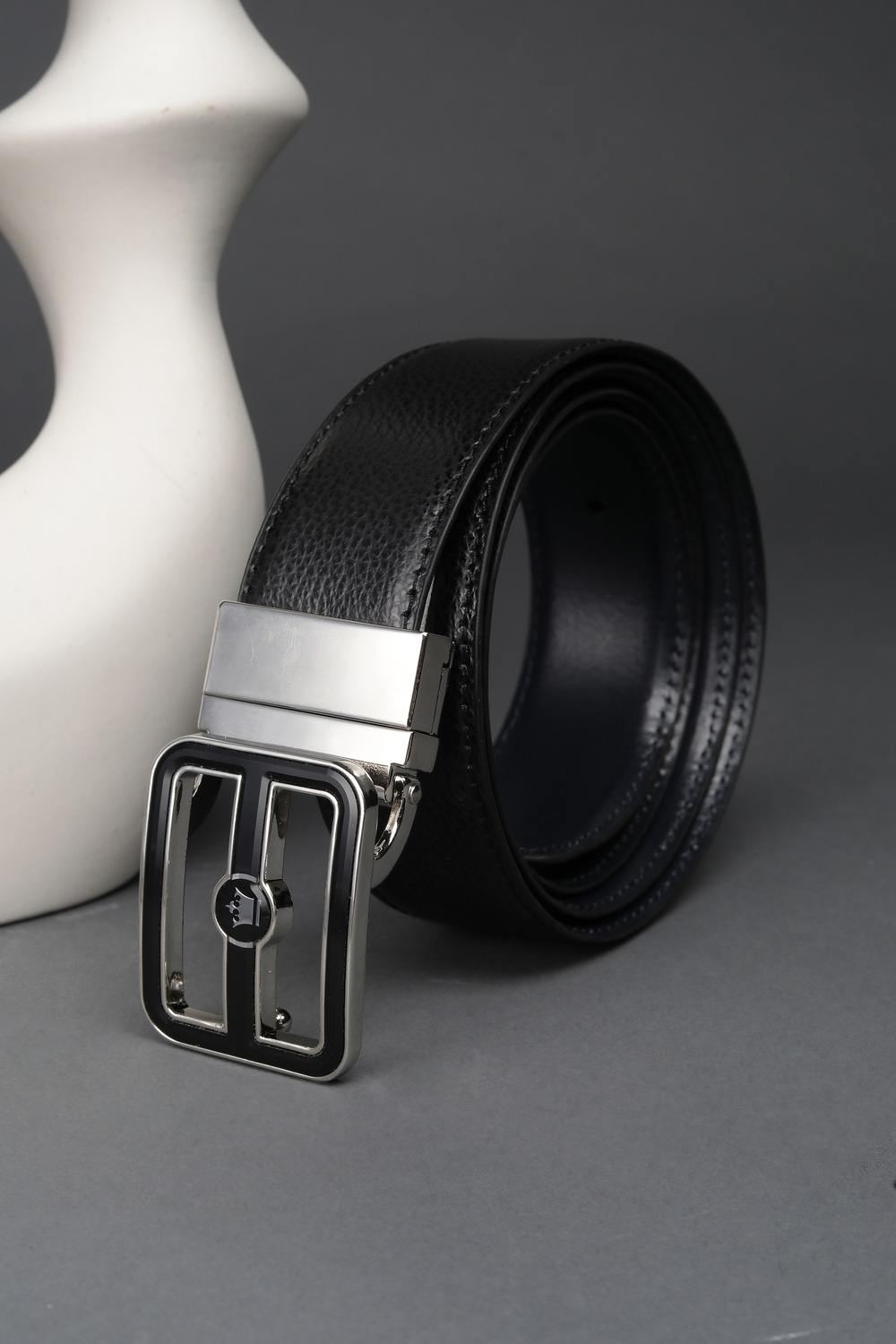 Men Black Textured Leather Formal Belt