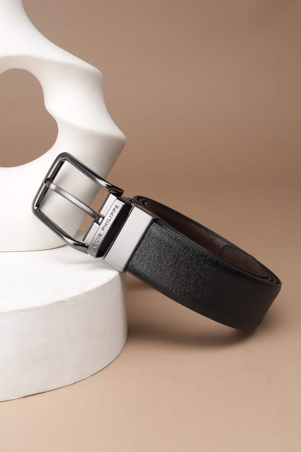 Men Black Textured Leather Formal Belt