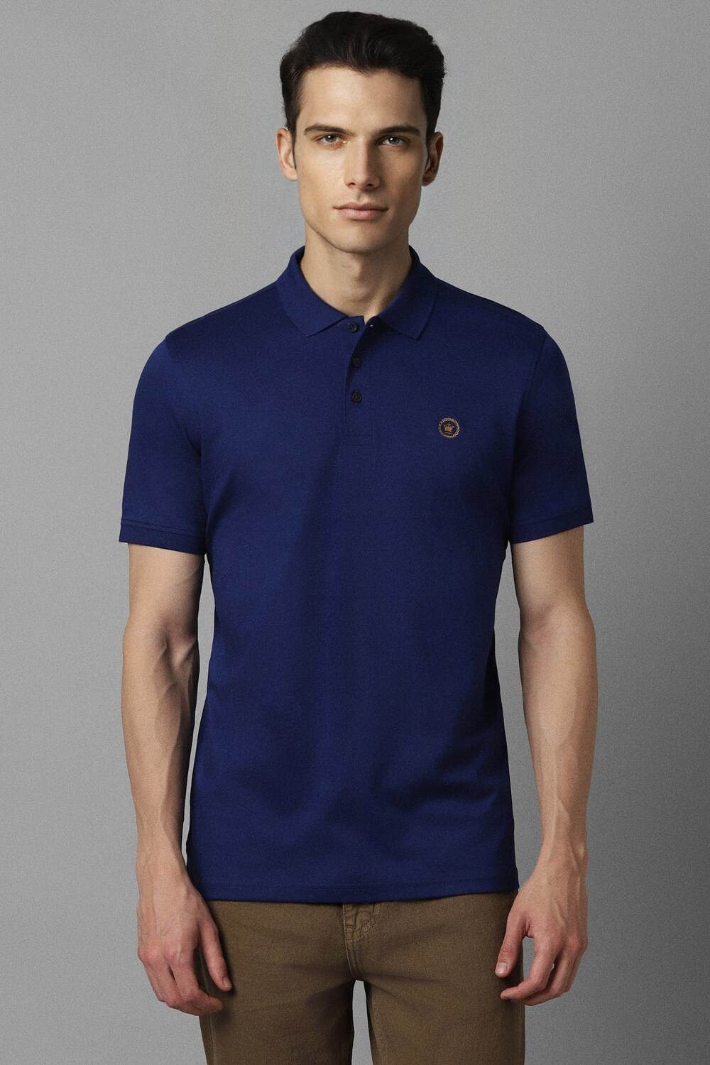 Men Blue Solid Polo Neck T-shirt