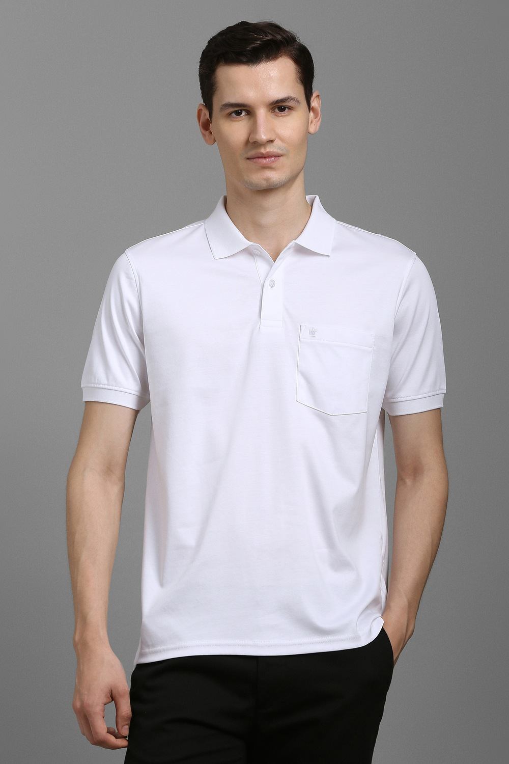 Men White Solid Polo Neck T-shirt