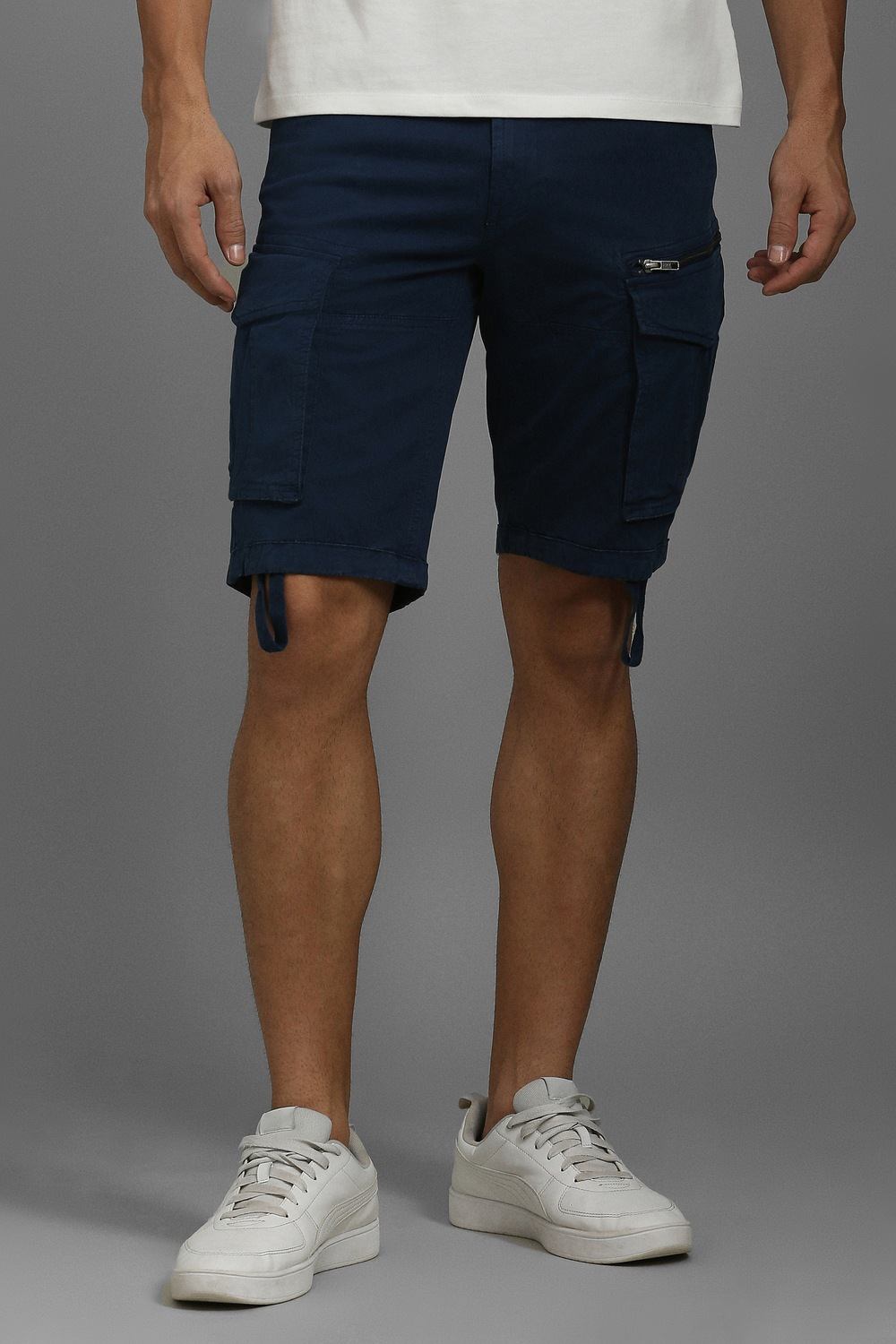 Men Navy Solid Shorts