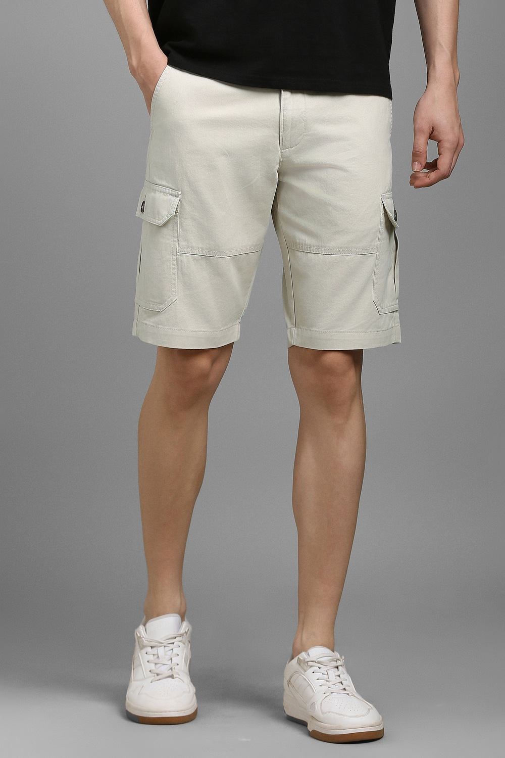 Men Beige Solid Shorts