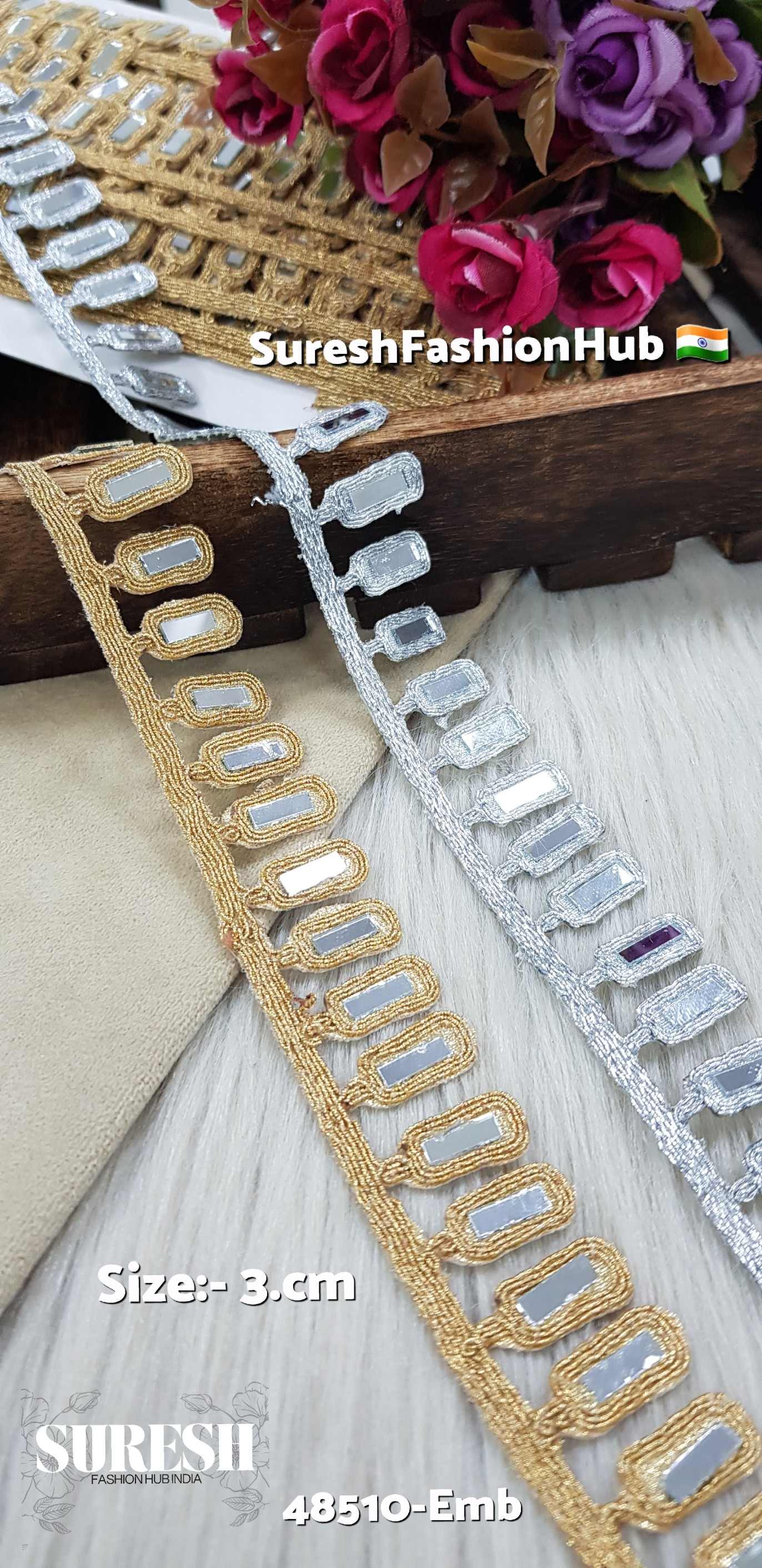 Ant Gold Hanging Mirror Cutwork BorderDesign Number: 48510-Emb