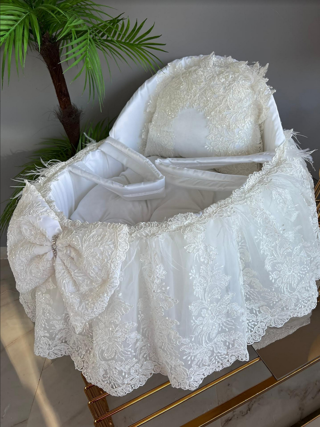 Lily White Quill Imperial Nest