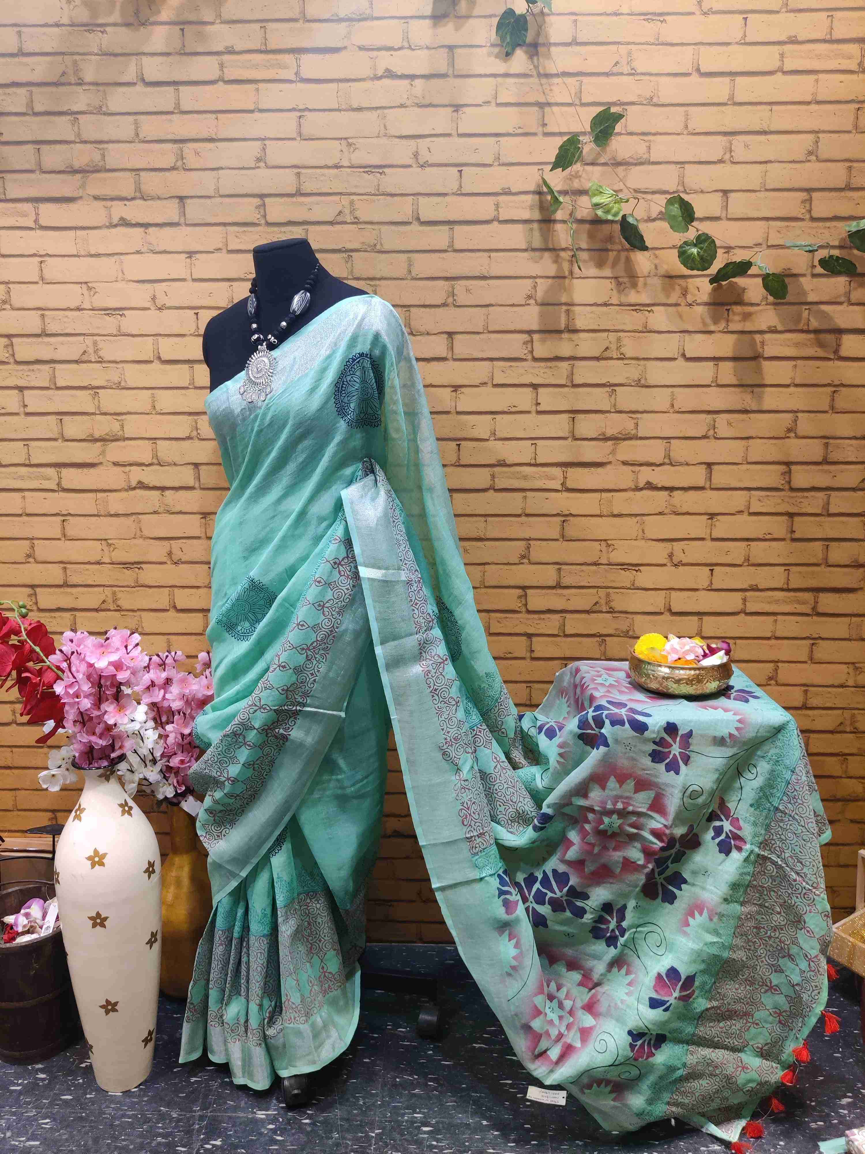 Linen/Cotton Fabric Saari |Hanpainted with Elegant Floral Design