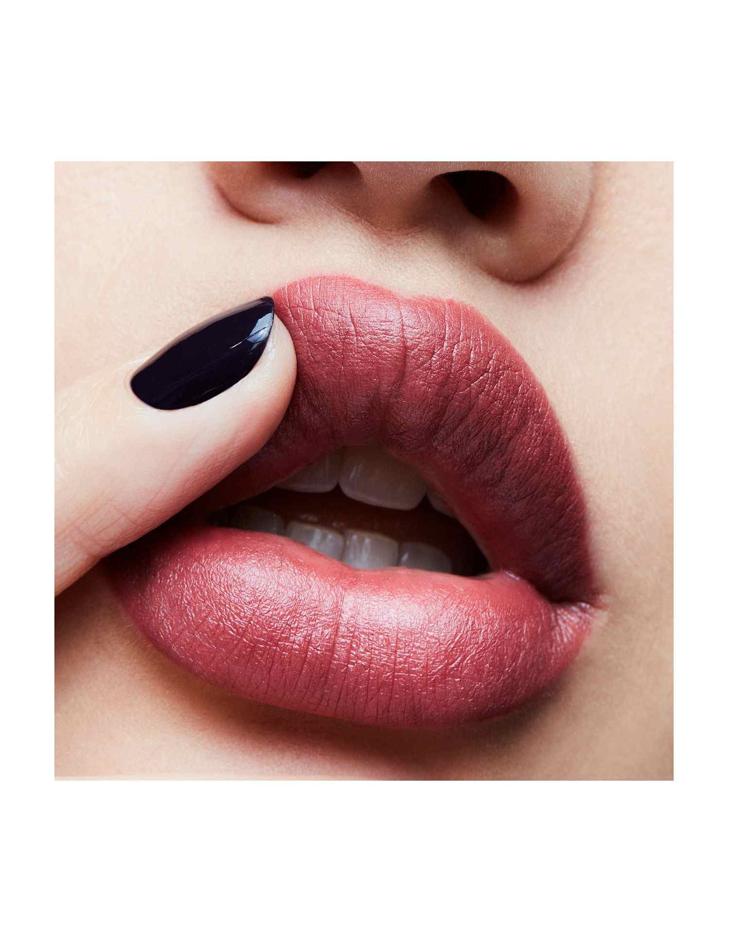 Satin Lip Stick • Verve