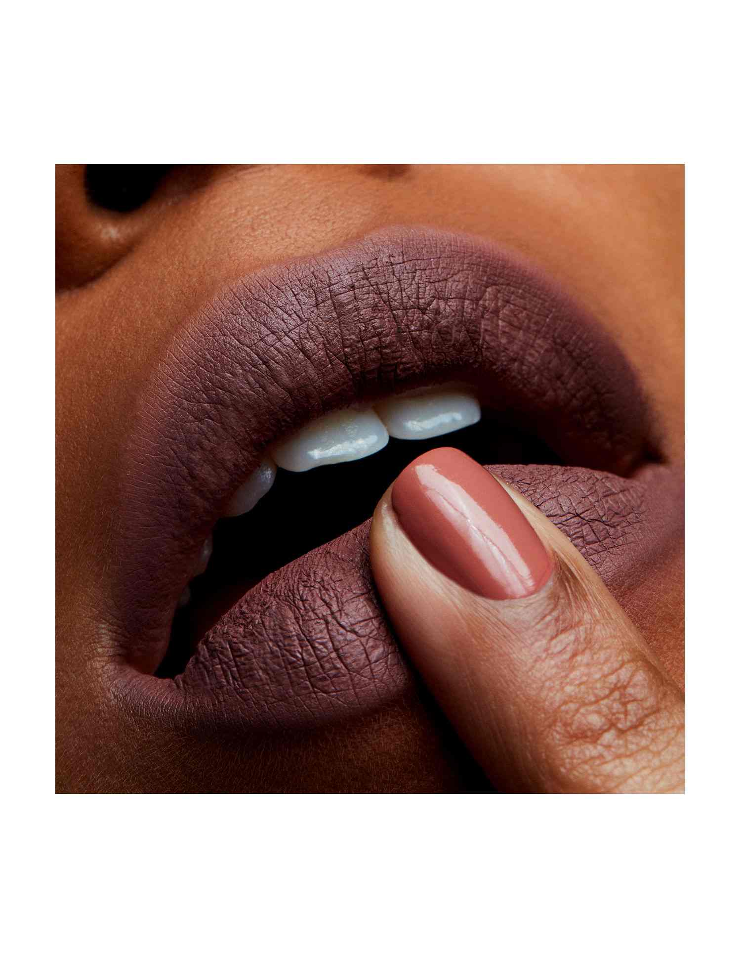 Retro Matte Liquid Lip Colour • So Me