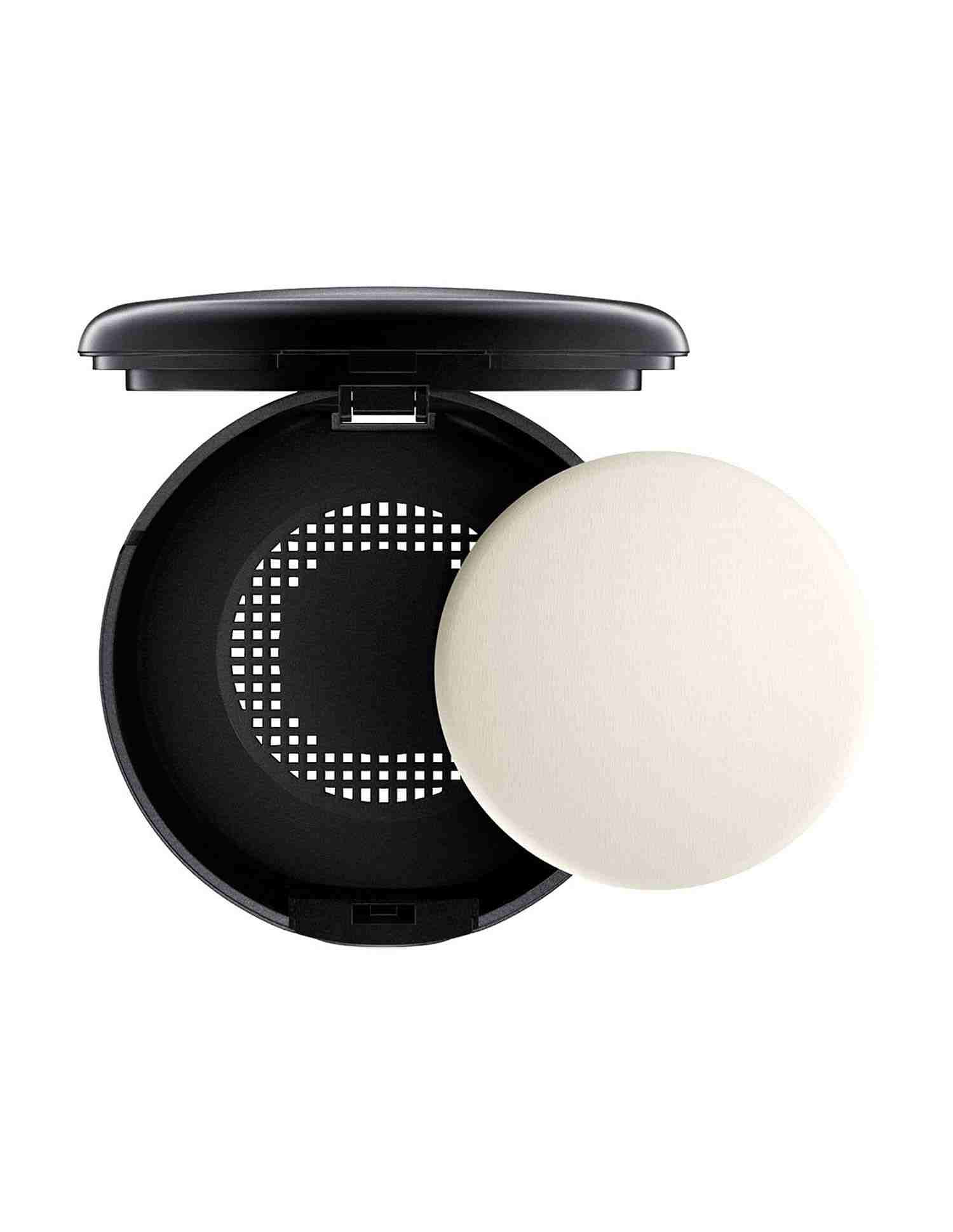 Studio Fix Powder Plus Foundation • NC46