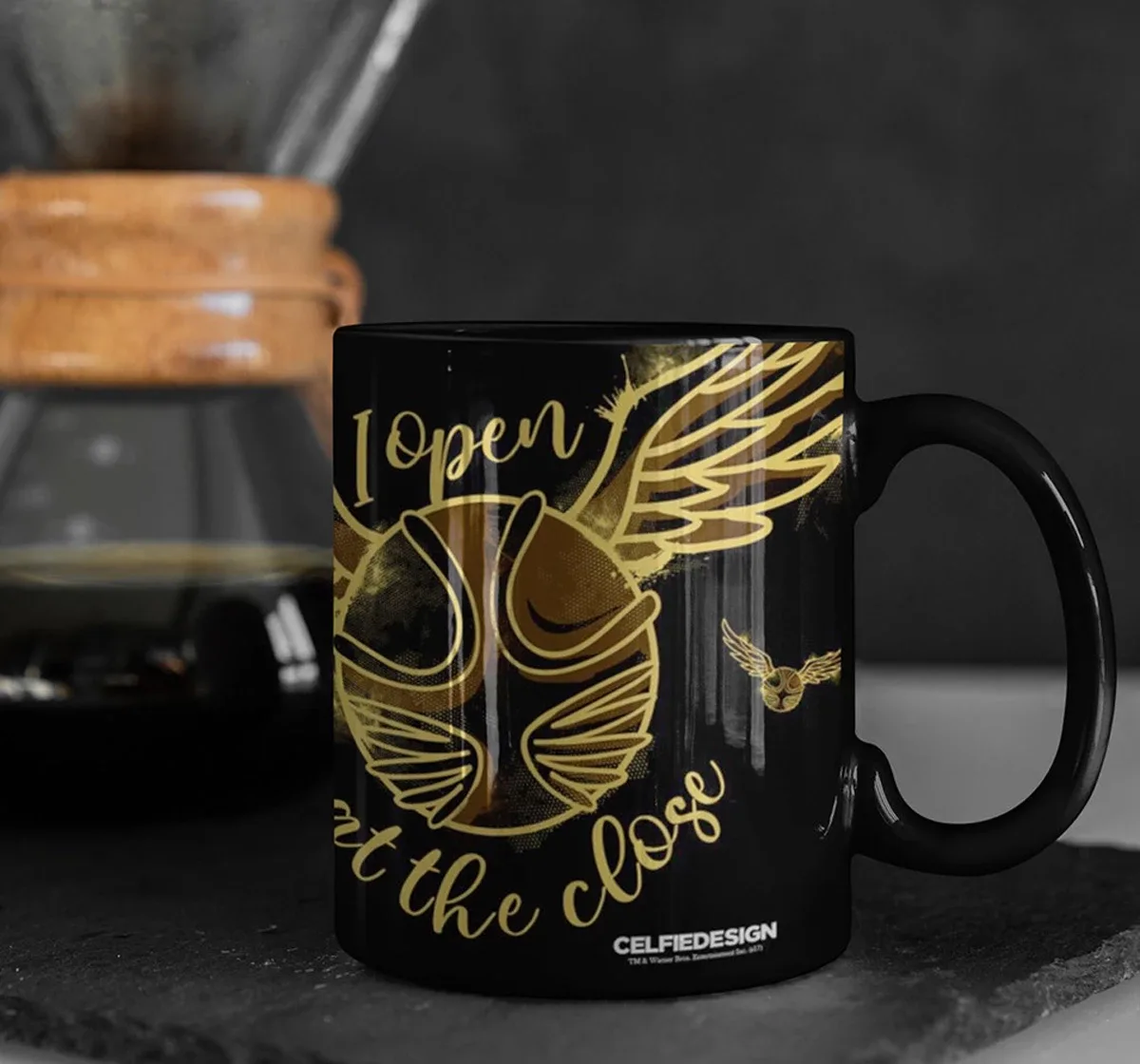 https://cdn.fynd.com/v2/falling-surf-7c8bb8/fyprod/wrkr/products/pictures/item/free/original/macmerise/493662359/2/dJXtF7-Fv--493662359-3_6904.webp