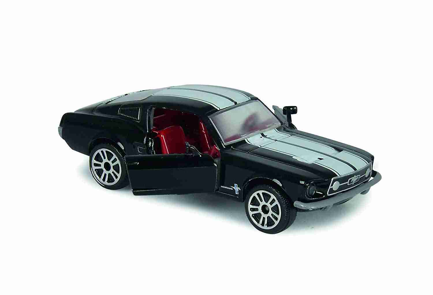 https://cdn.fynd.com/v2/falling-surf-7c8bb8/fyprod/wrkr/products/pictures/item/free/original/majorette/212052013/1/s8vyhgbkTM-893901_2.jpg