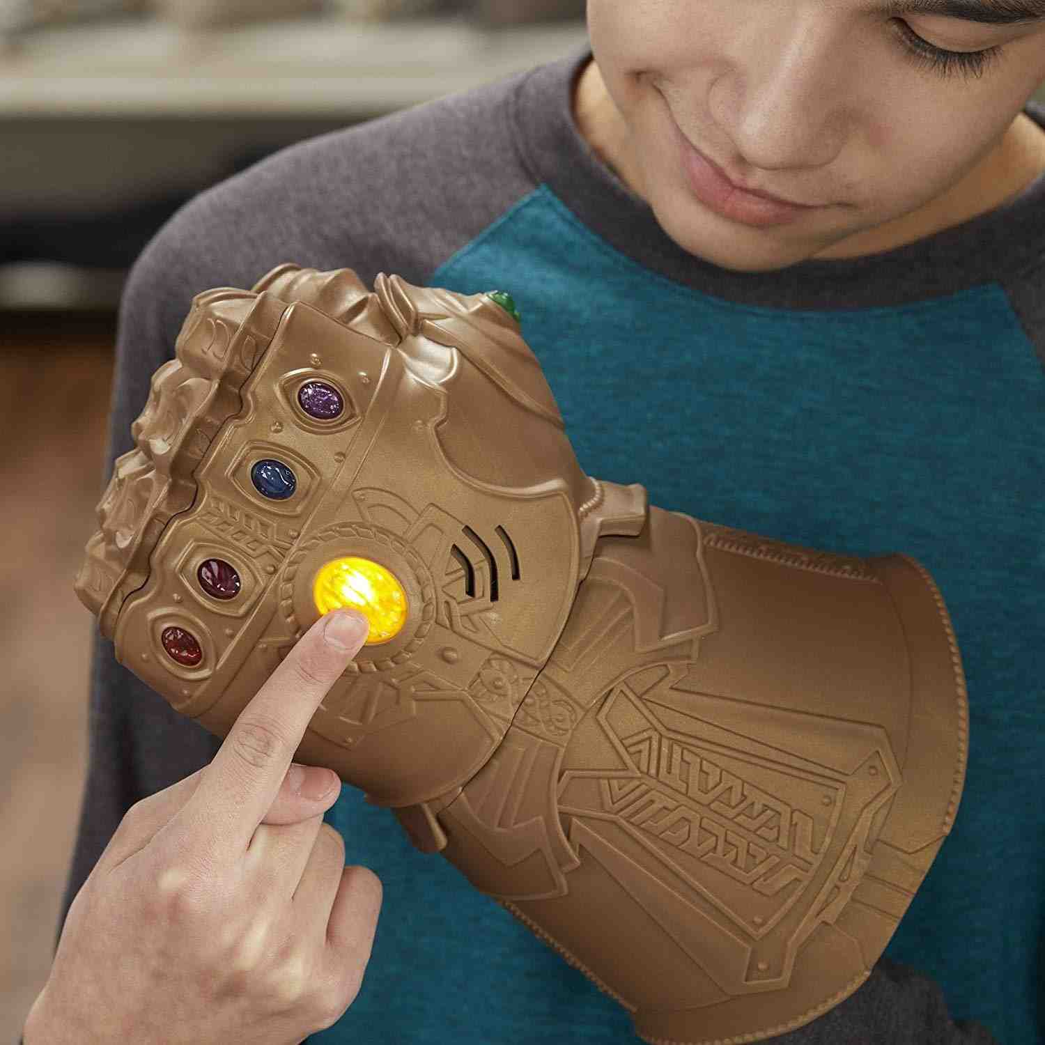 https://cdn.fynd.com/v2/falling-surf-7c8bb8/fyprod/wrkr/products/pictures/item/free/original/marvel/E1799/1/x8yne5rbcB-908459_2.jpg