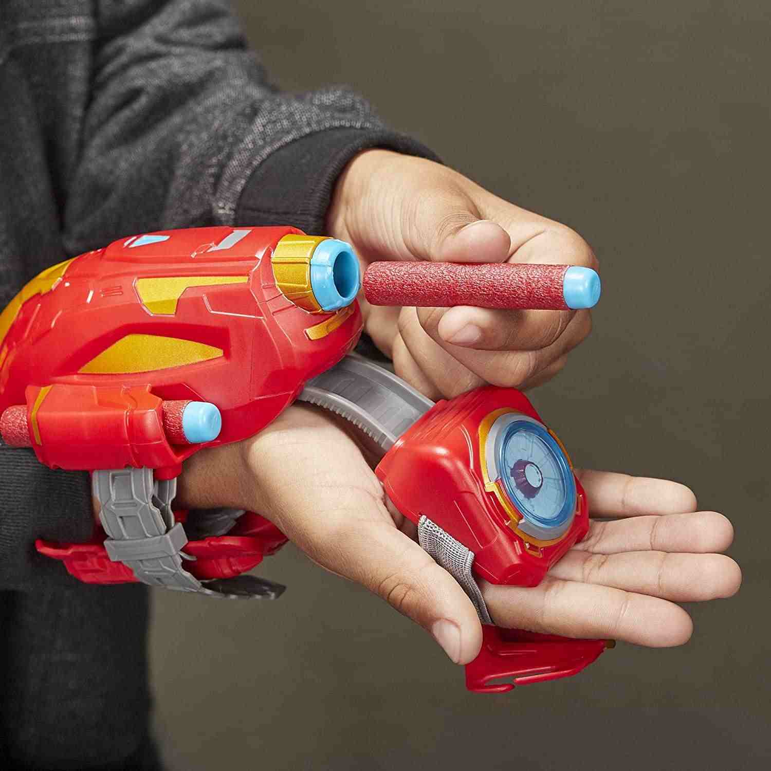https://cdn.fynd.com/v2/falling-surf-7c8bb8/fyprod/wrkr/products/pictures/item/free/original/marvel/E7376/4/CM46O5mdUn-1154295_5.jpg
