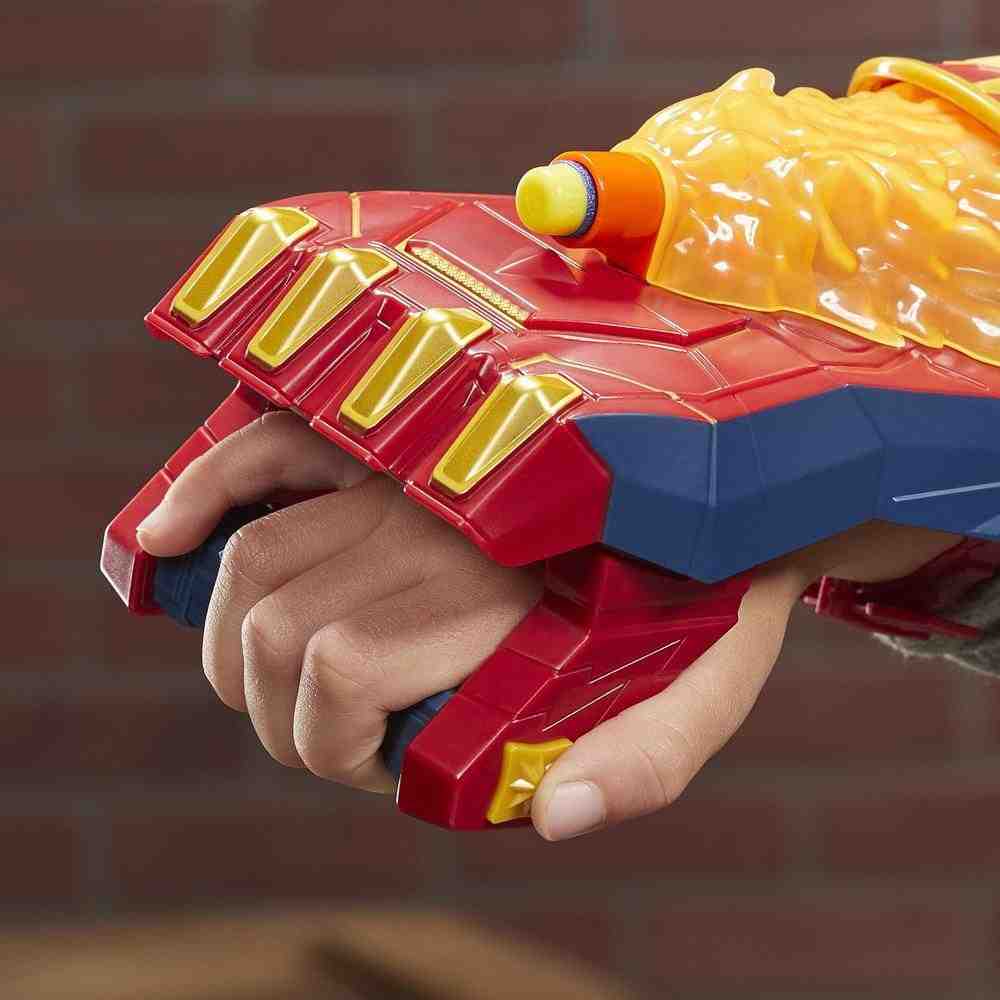https://cdn.fynd.com/v2/falling-surf-7c8bb8/fyprod/wrkr/products/pictures/item/free/original/marvel/E7378/3/QKeljOk7pv-1160602_4.jpg