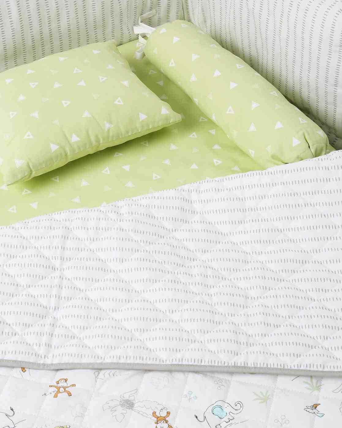 https://cdn.fynd.com/v2/falling-surf-7c8bb8/fyprod/wrkr/products/pictures/item/free/original/mila-baby/MILAB246/1/KL_TOtR_l8-492862631-2.jpg