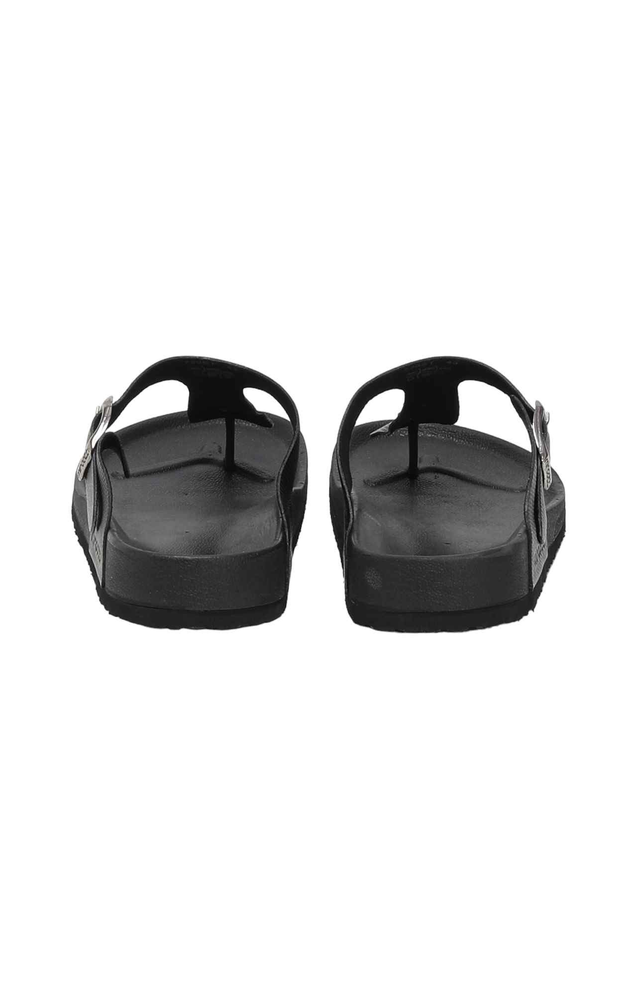 Men Black T-Strap Comfort Chappal