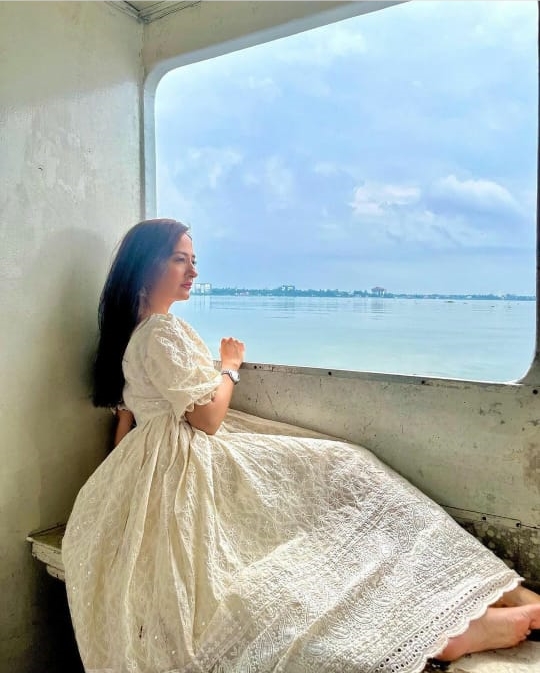 White Chikan Cotton Anarkali Embroidery Kurta Dress