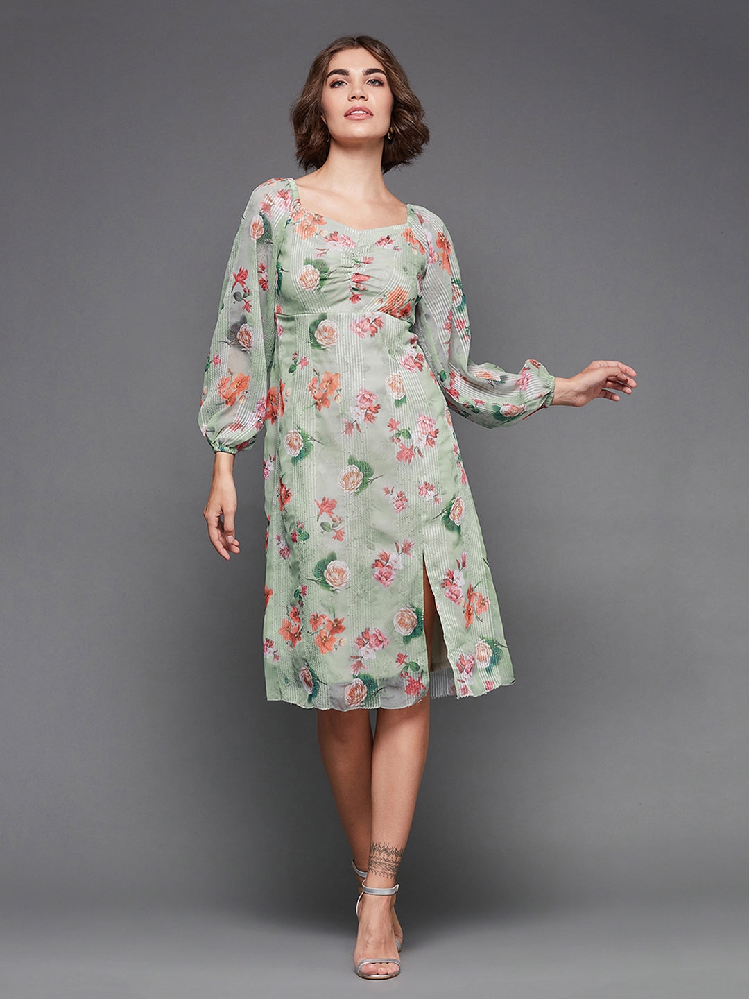 Women's Green Georgette FloralCasualwear Shift Dress