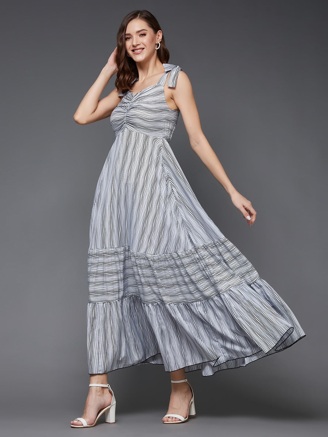 Black and White Striped Sweet-Heart Neck Tie-Up Viscose Rayon Tiered Relaxed Fit Longline Dress