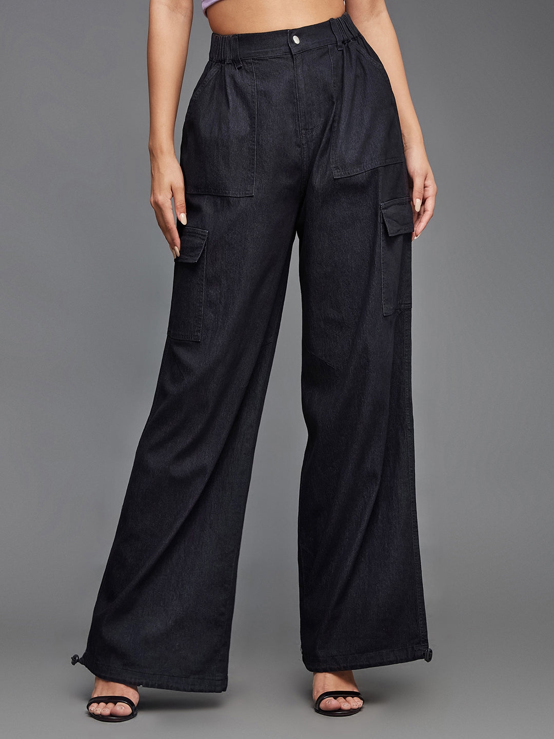 MISS CHASE | Women's Black Solid Straight Jeans